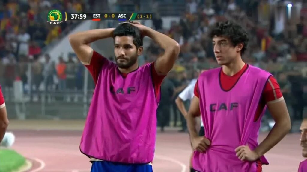 من الذاكرة - علي معلول يعود بالاهلي لـريمونتادا تاريخية في ملعب رادس امام الترجي في حضور جماهيرة