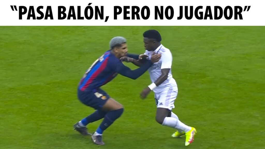 Este es el secreto que usa Ronald Araújo al defender… Este es el secreto que usa Ronald Araújo al defender...