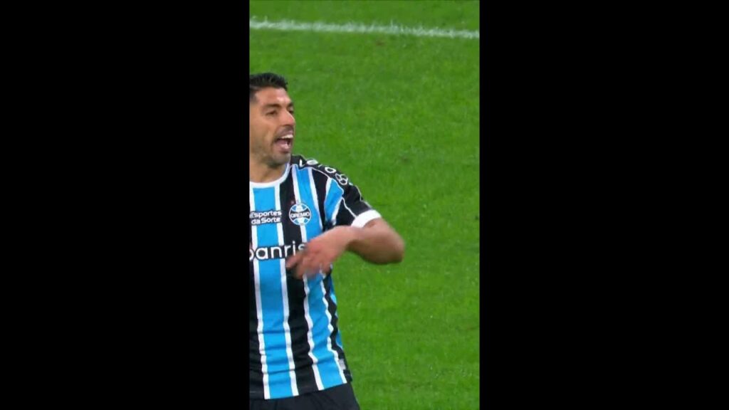 OLHA O QUE SUÁREZ FEZ 👀QUE LOUCURA! 😎⚽ GRÊMIO X FLAMENGO - COPA DO BRASIL | #SHORTS | ge.globo