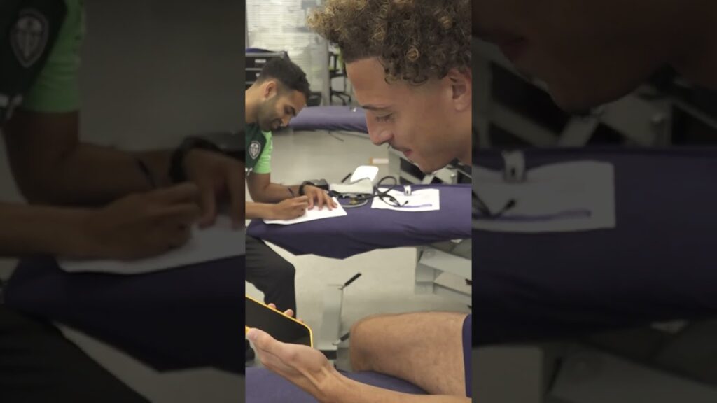 Chairman Paraag Marathe facetimes new signing Ampadu