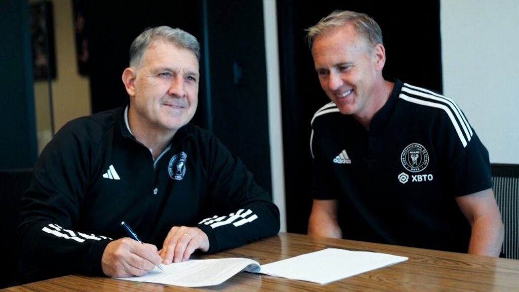 Tata Martino arrives at Inter Miami, signs contract