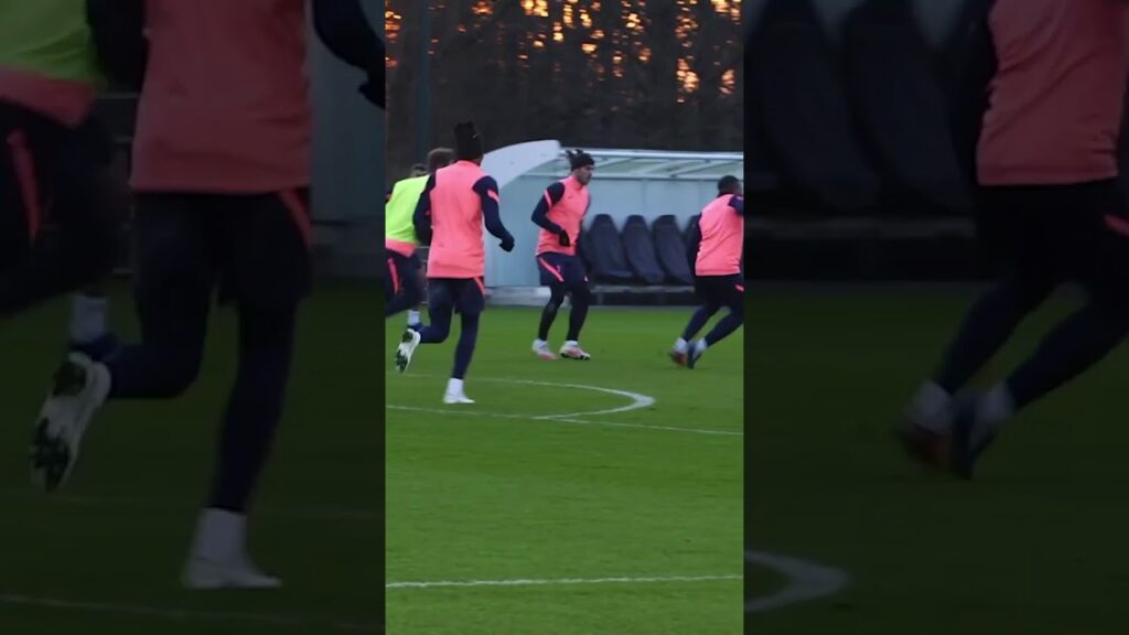 Wonderful skills from Steven Bergwijn