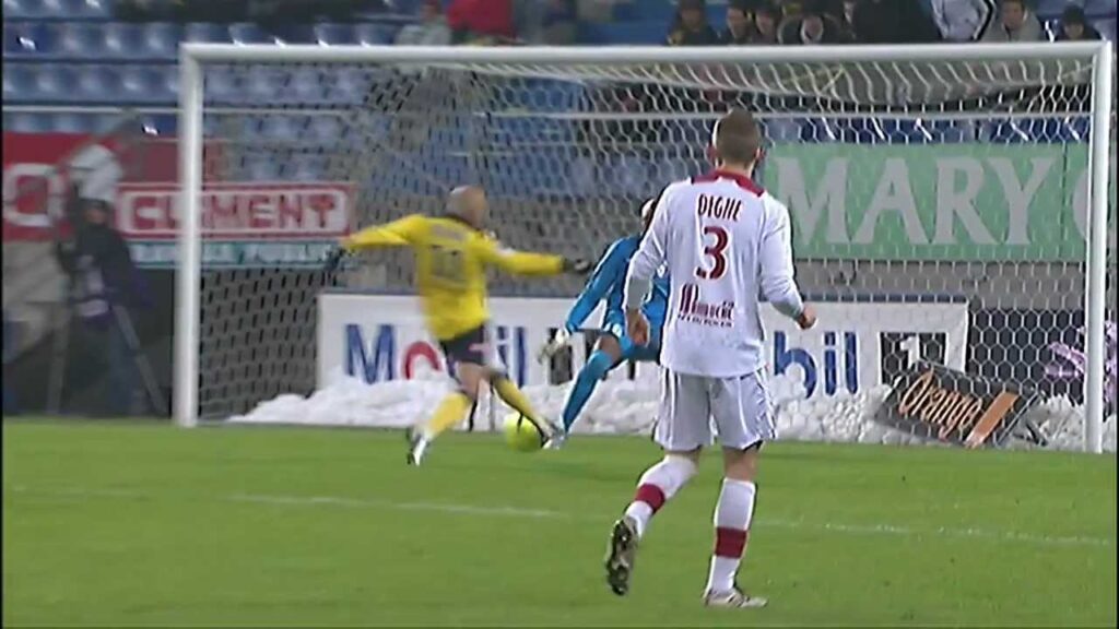 But Yassin MIKARI (64') - FC Sochaux-Montbéliard - LOSC Lille (1-1 / 2012-13