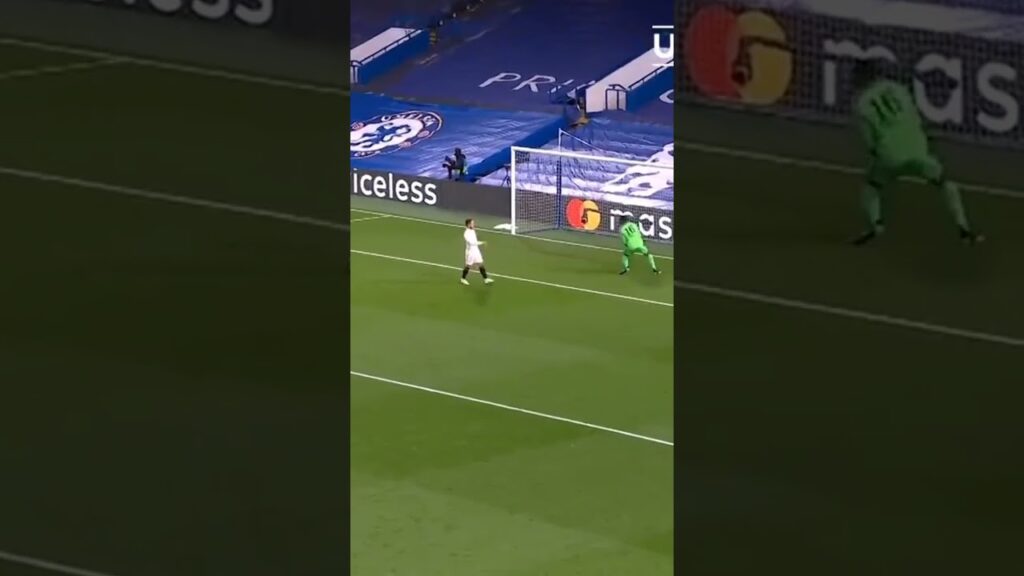 Impossible save from Edouard Mendy #viral #premierleague #cfc #chelsea #shorts #goalie #penalty