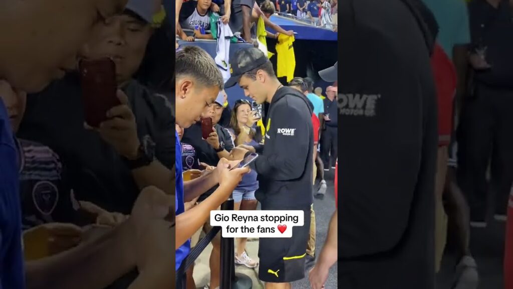 Everyone wanted a picture with Gio Reyna 🇺🇸 #shorts