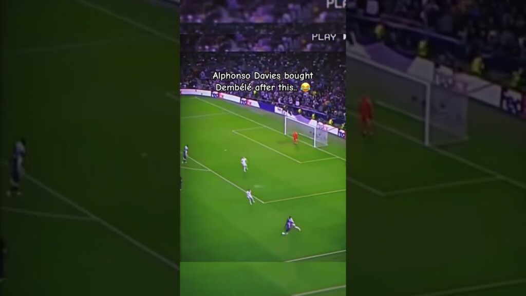 Alphonso Davies bought Dembélé on FIFA after he got cooked 👋😂