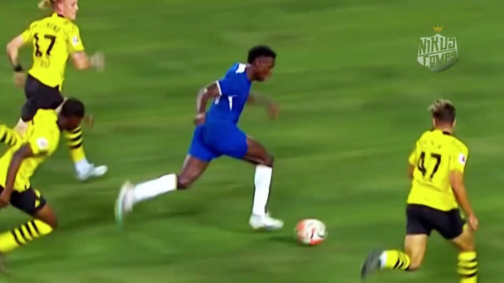 Nicolas Jackson plays soo.. good for Chelsea | vs Dortmund 2023 Nicolas Jackson plays soo.. good for Chelsea | vs Dortmund 2023