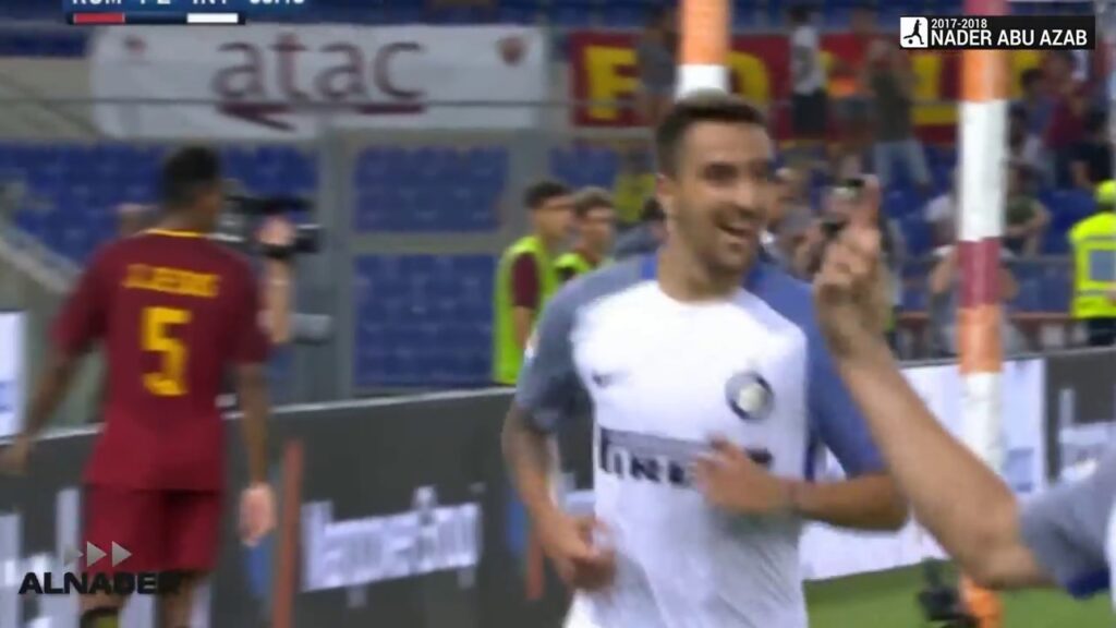 الهدف الثالث ل انتر ميلان على روما - Matías Vecino