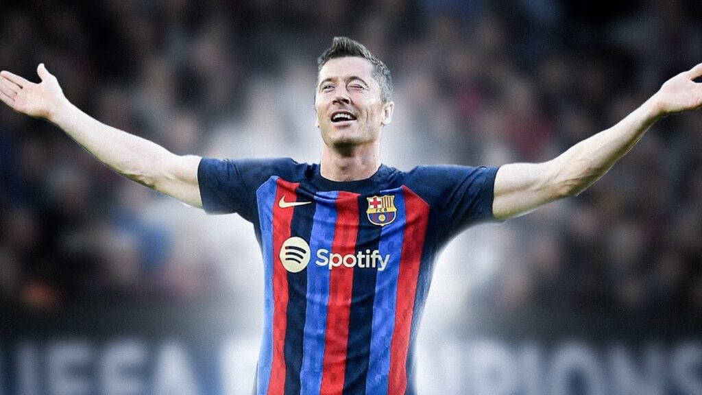 JAK DOBRY BYŁ PIERWSZY SEZON LEWANDOWSKIEGO w BARCELONIE?