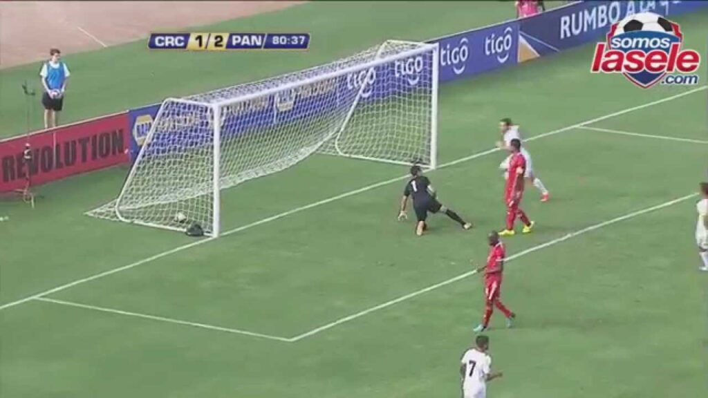 Costa Rica descuenta por medio de Johan Venegas al minuto 81 (1-2)