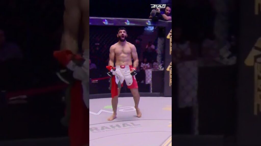 Nearly took his arm off😨🤯 Pakistan's Abbas Khan gets the W💯 #bravecf #bravetv #shorts #mma