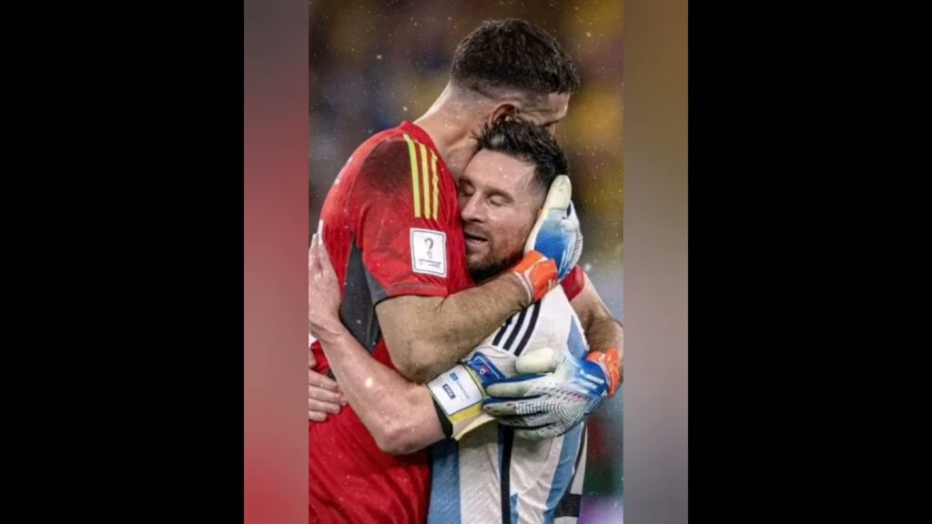 Leo Messi with Emiliano Martinez 🥰😍💝 Two superhero 🇦🇷💙🫂 #leomessi #emimartinez #newvideo
