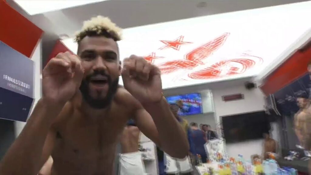 Neymar and Choupo-Moting lead PSG's dressing room celebrations after dramatic Atalanta win