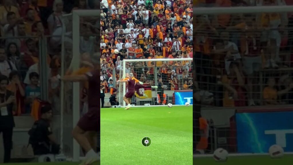 📺 Muslera'dan şık kurtarış