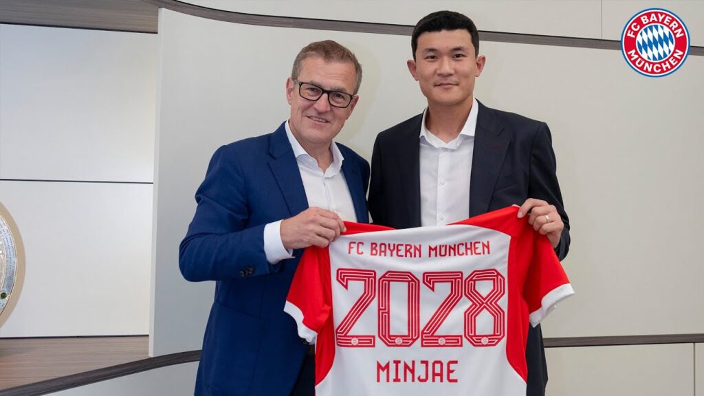 Die Vorstellung von Minjae Kim mit Jan-Christian Dreesen