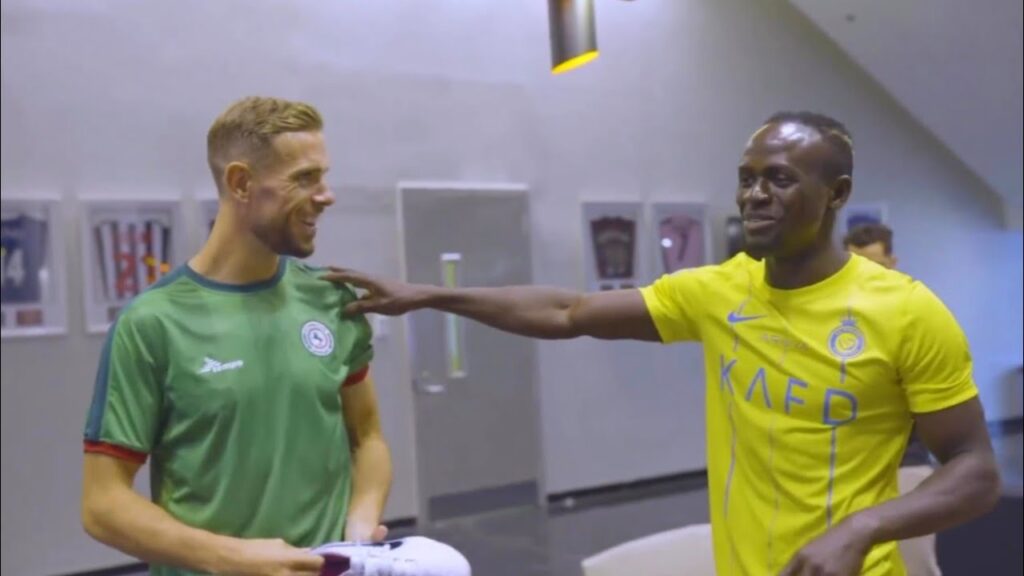 Sadio Mane meet Jordan Henderson after leaving Liverpool!!🥺🇸🇳🏴󠁧󠁢󠁥󠁮󠁧󠁿 