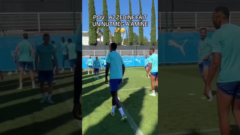 😂 Le petit pont 🍬 d’𝐎𝐮𝐧𝐚𝐡𝐢 sur 𝐇𝐚𝐫𝐢𝐭 à l’entrainement 🤯 #short #football #om #2023