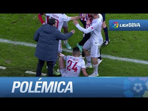 Polémica: dura entrada de Muniain sobre Giménez y tángana Polémica: dura entrada de Muniain sobre Giménez y tángana