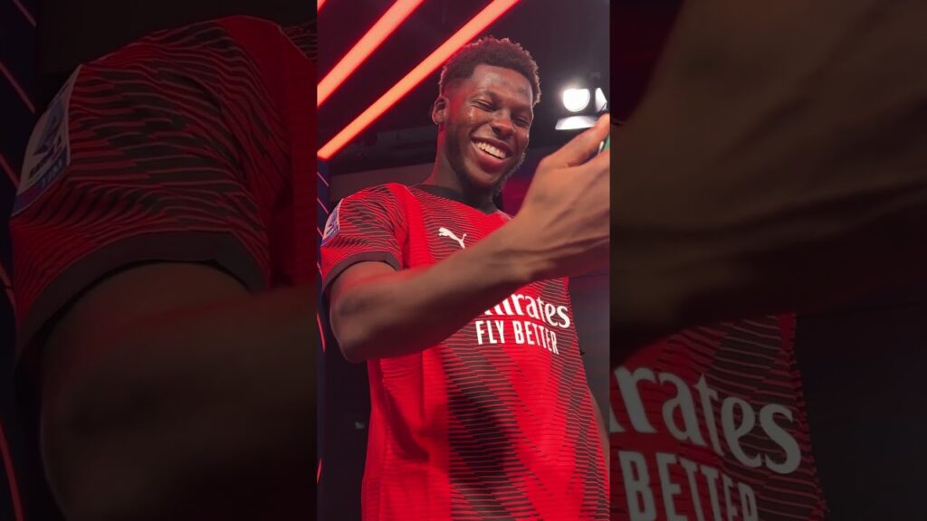 🗣️ Who's Musah gonna call? 📞 |#Shorts