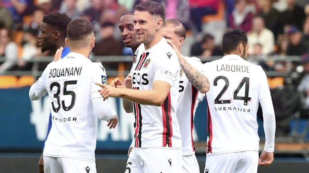 Aaron Ramsey chooses Cardiff over Saudi Arabia's lucrative deal.