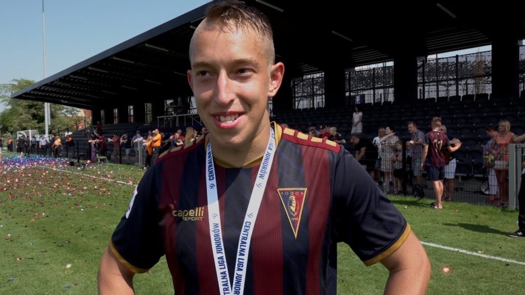 Mistrzowie Polski - Rezaeian i Łukasiak po zwycięstwie z Zagłębiem Lubin