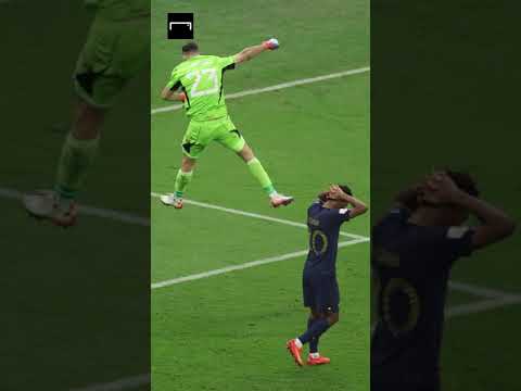 Os jogos mentais de Emiliano Martínez nos pênaltis! ⚽