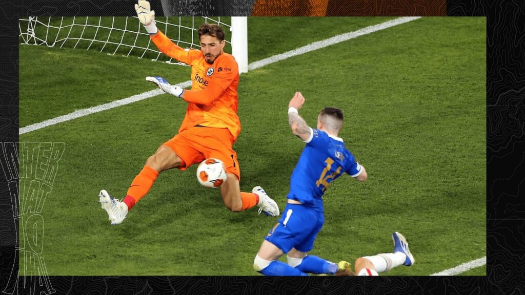 Unmenschlich! Trapp-Save für die Ewigkeit 🧤 #Shorts