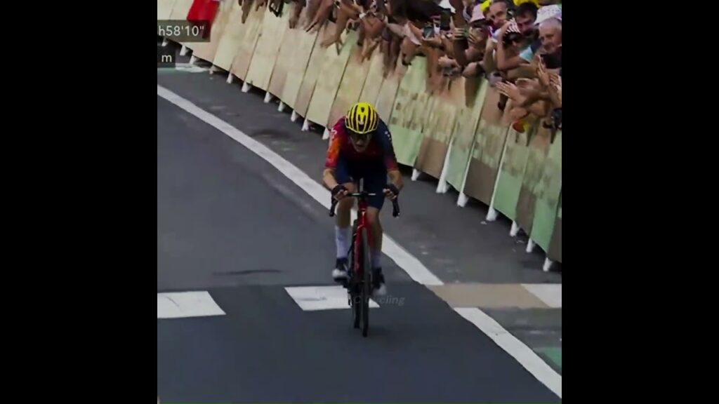 Otro Pogacar vs Vingegaard I Carlos Rodríguez ganador de la etapa 14 del Tour de Francia 2023.