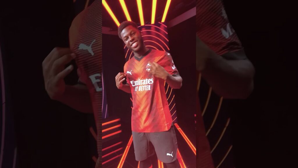 Look. At. Him. 😼❤🖤 | Musah | #Shorts