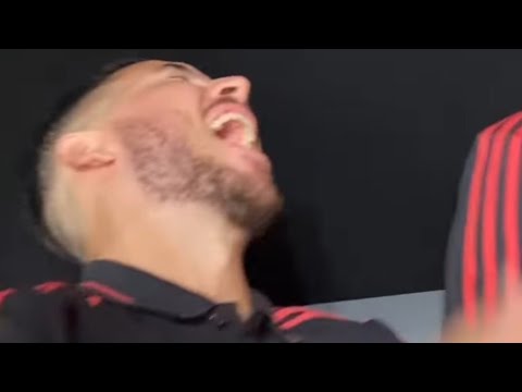 Eden Hazard laughs at Dries Mertens his golf 'skills'😂