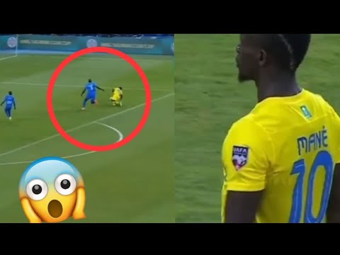 Regardez 😱’action litigieuse entre Sadio Mané et Kalidou Koulibaly durant la finale