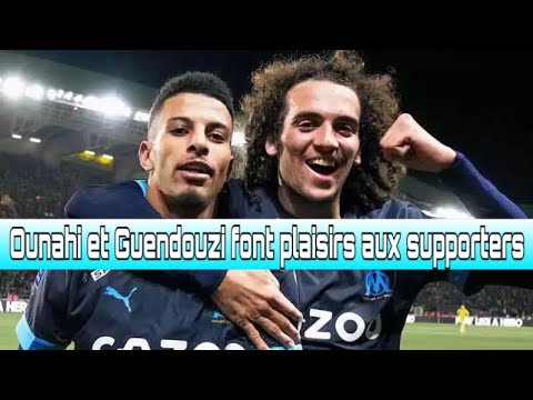 Guendouzi et Ounahi signent des autographes aux supporters