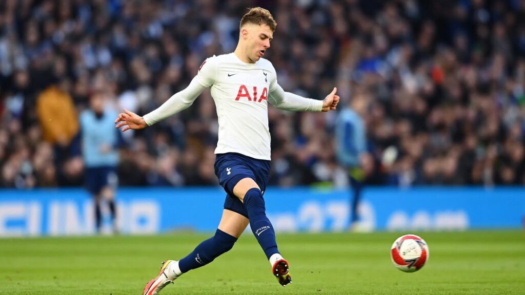 Tottenham's Joe Rodon joins Leeds on season-long loan | #news