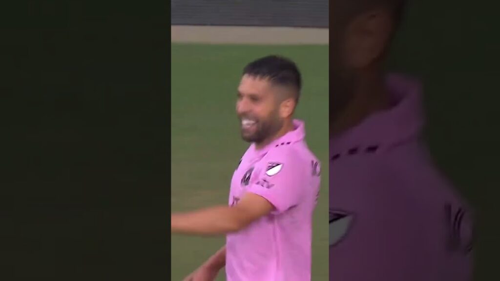Jordi Alba scores his first Inter Miami goal 🙌 (via Major League Soccer on Apple TV)