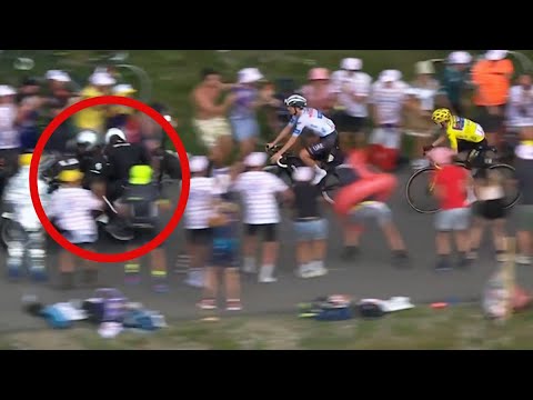TOUR DE FRANCE 2023 - Pogacar bloqué par une moto en pleine attaque, Vingegaard en profite