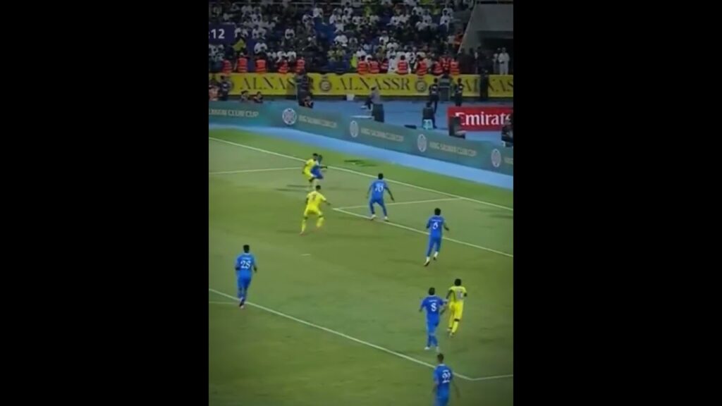 Tremenda salvada del defensor Ali Al-Bulaihi ante Cristiano Ronaldo #shorts #cr7 #alnassr #viral Tremenda salvada del defensor Ali Al-Bulaihi ante Cristiano Ronaldo #shorts #cr7 #alnassr #viral