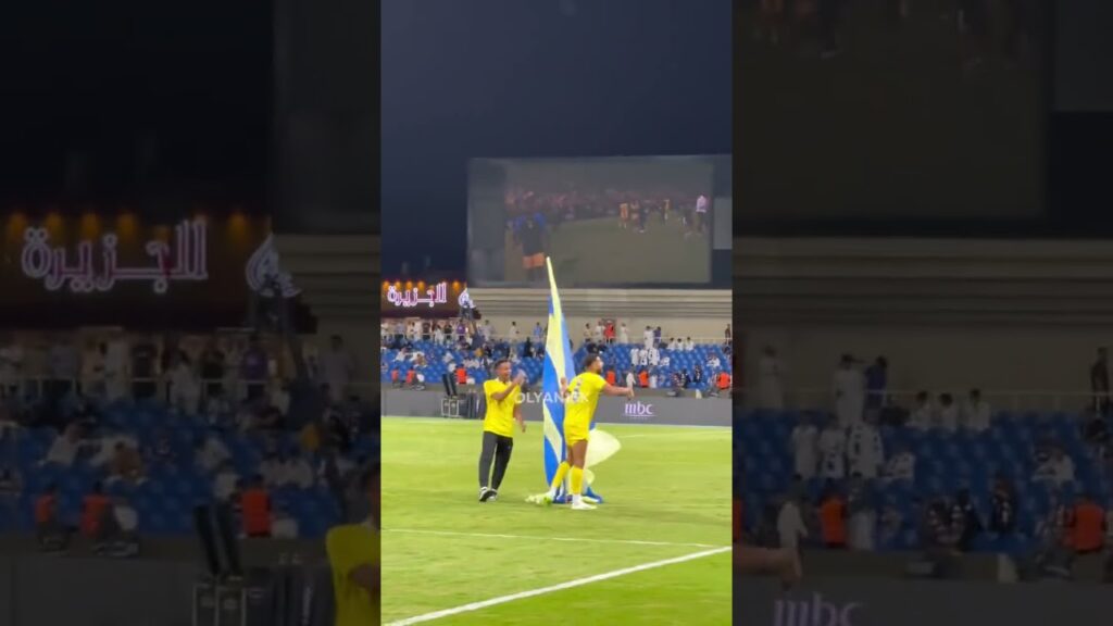 عبدالاله العمري يتوجه لجمهور الهلال ويغرز العلم