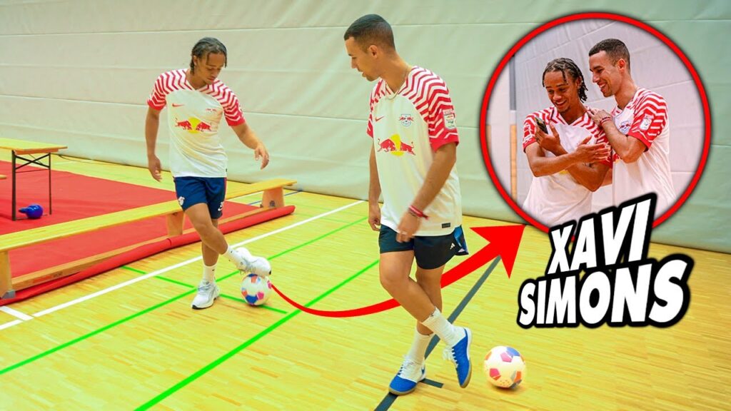 XAVI SIMONS ME DESVELA SUS MEJORES REGATES EN LA CANCHA