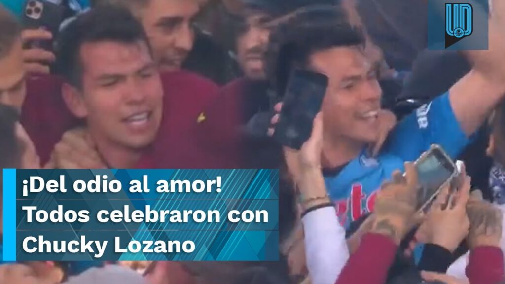 😍 ‘Chucky’ Lozano y su emotivo momento con la afición del Napoli al conquistar la Serie A 😅 😍 'Chucky' Lozano y su emotivo momento con la afición del Napoli al conquistar la Serie A 😅