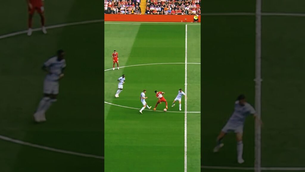 Cody Gakpo in a spin 🔥 #lfc #shorts