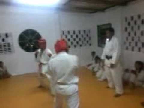 Kumitê Ró vs Filipe