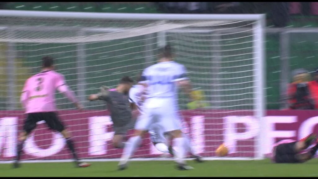 Il gol di Joao Mario - Palermo - Inter - 0-1 - Giornata 21 - Serie A TIM 2016/17