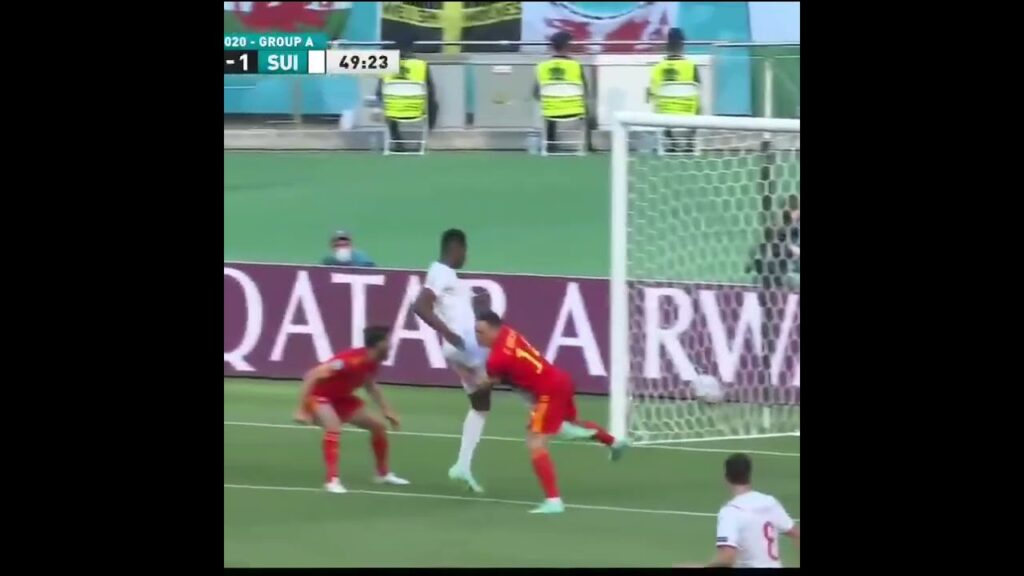 Breel Embolo gives Switzerland the lead! 💥EURO2020 SWI VS WAL