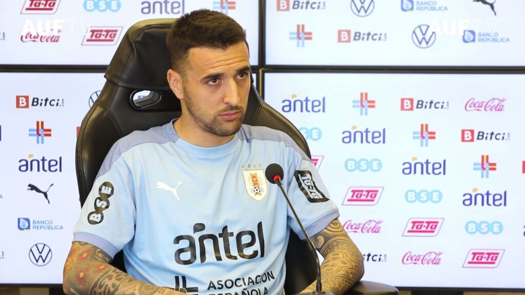 CONFERENCIA DE PRENSA DE MATIAS VECINO JUGADOR DE LA SELECCIÓN URUGUAYA