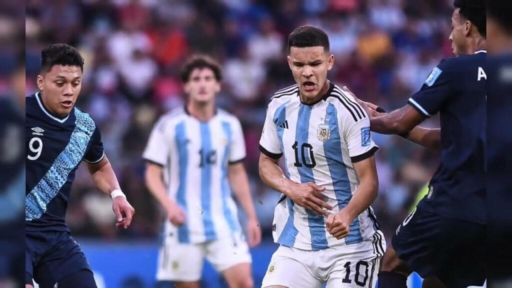 REPORTE DE AMÉRICA. Kevin Álvarez ya Reporto, Nuevo Técnico será Anunciado en las Próximas Horas