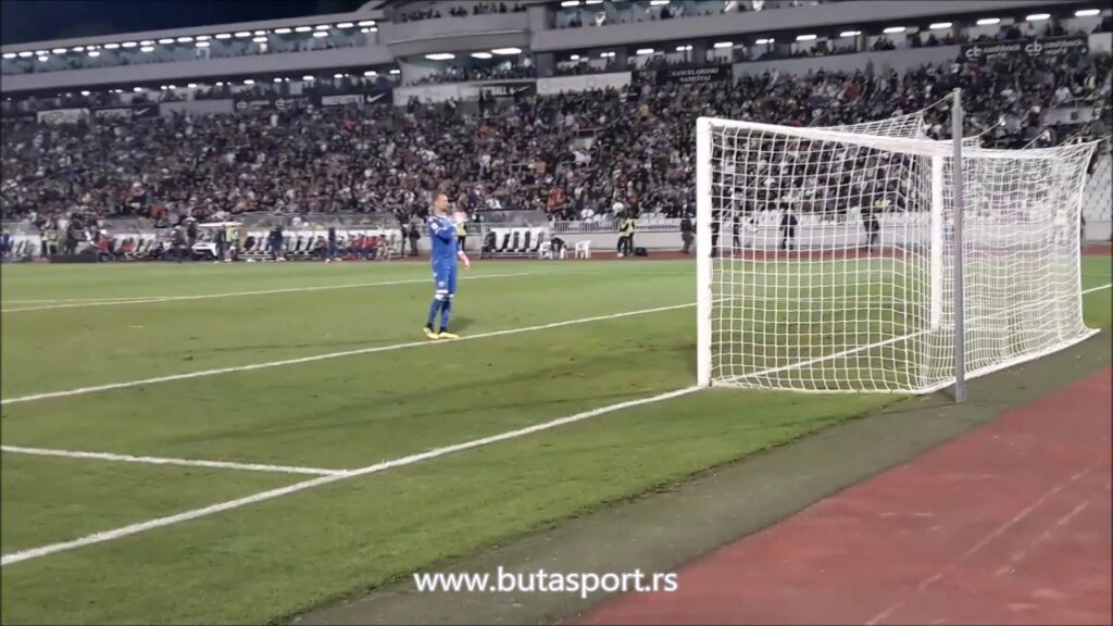 Grobari vređali Borjanovu ženu, pogledajte njegovu reakciju