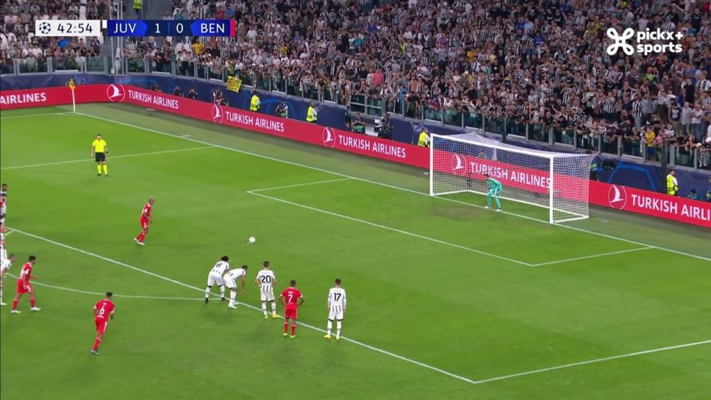 Champions League 14/09/2022 / Goal João Mário against Juventus