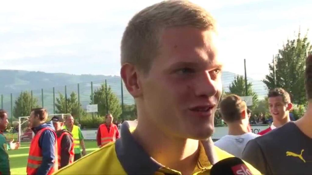 Matthias Ginter beim BVB: "Kindheitstraum geht in Erfüllung" | Borussia Dortmund