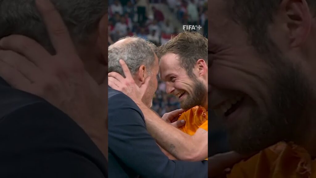 Depay, Blind and Dumfries all score v USA as Netherlands progress to next round! #ShortsFIFAWorldCup