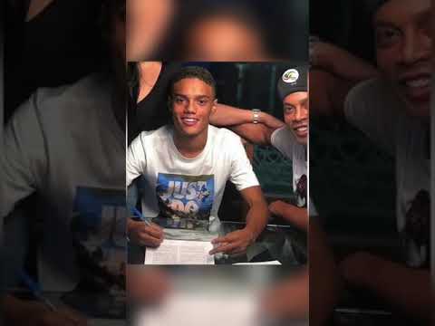 Le fils de Ronaldinho REFUSE de porter le nom de son père pour CETTE RAISON....